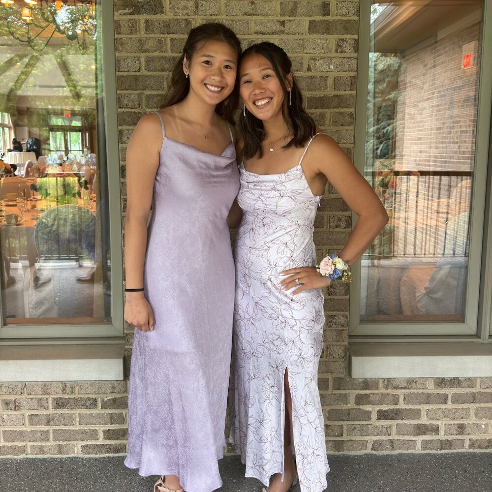 BETTER THAN FRIENDS MAXI DRESS LILAC